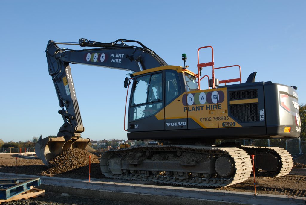 Экскаватор 220. Volvo ec220e. Volvo ec750d. Volvo ec450. Volvo ec220 2022.