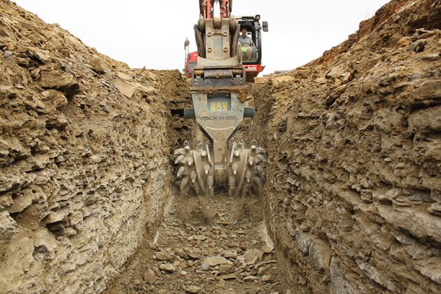 Cutting is the key for the perfect trench - UK Plant Operators