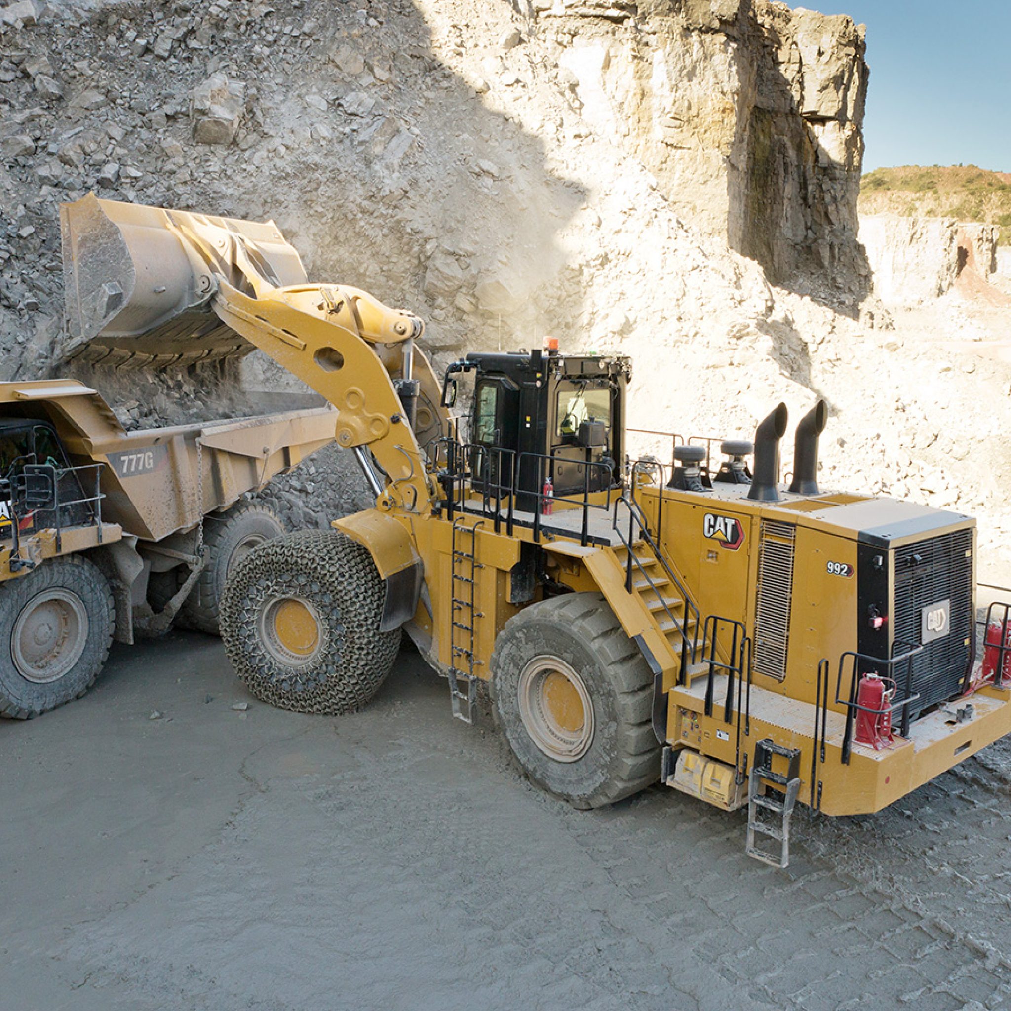 New Cat 992 Wheel Loader - UK Plant Operators